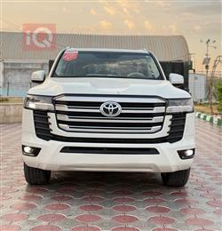 تۆیۆتا لاند کروزەر